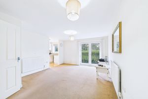 Living room- click for photo gallery